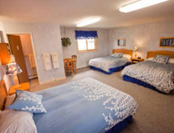 Adventure Inn Ely Dış mekan fotoğraf